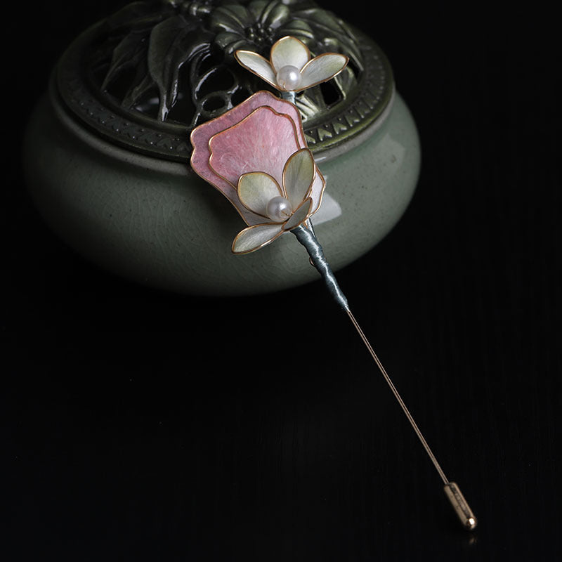 Fan Brooch