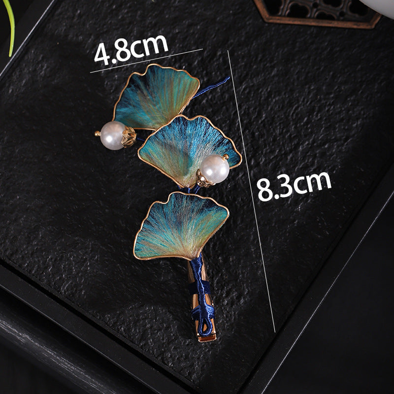 Wild Goose Feather Brooch size measurement