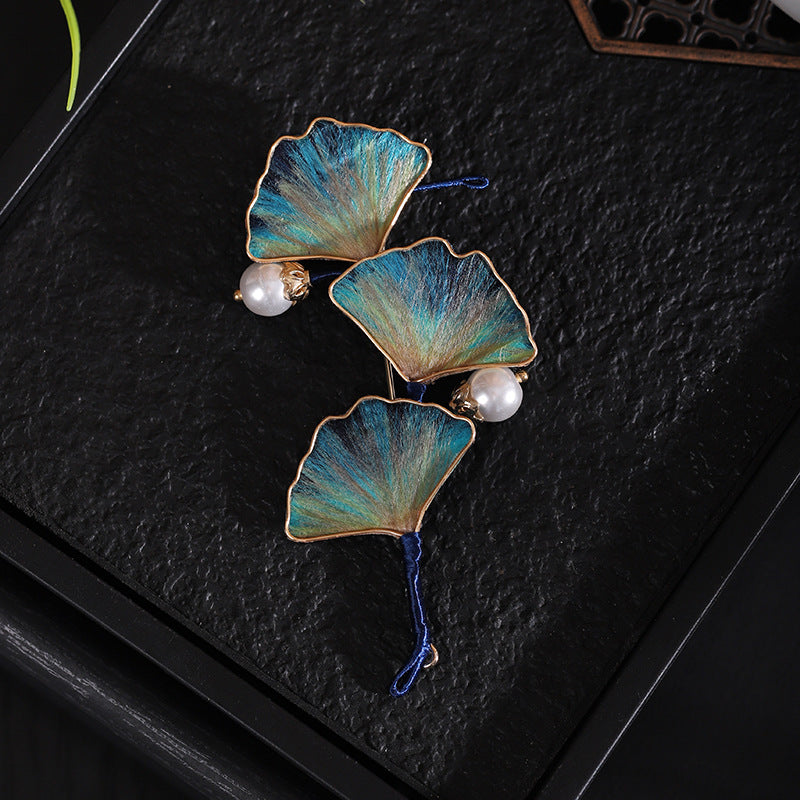 Wild Goose Feather Series Hair Accessories display view